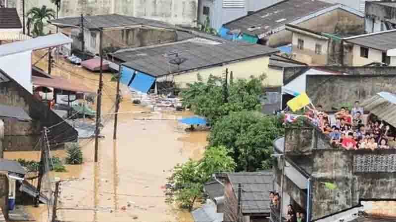 এশিয়ার ভয়াবহ বন্যা–ভূমিধসে প্রাণহানি ৩৭০